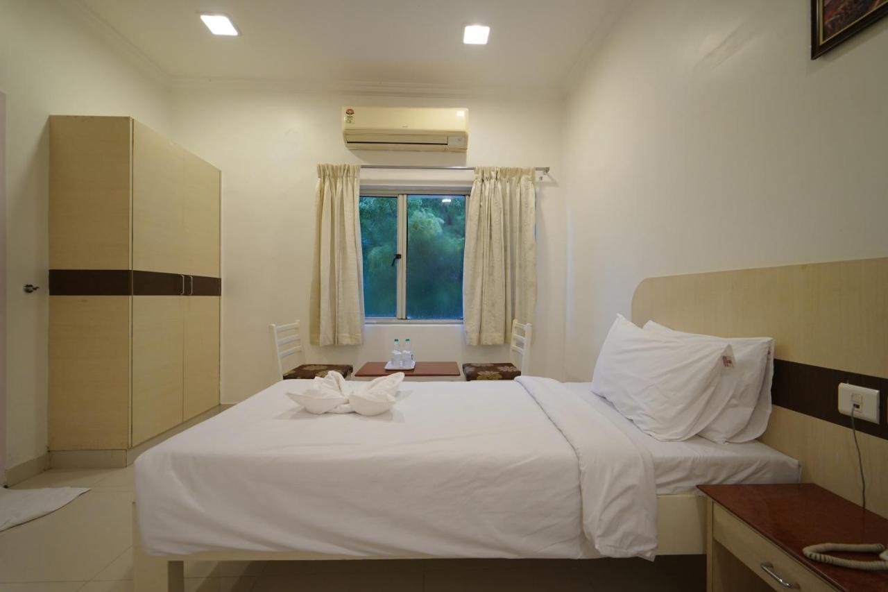Hotel Palmyra Grand Inn Tirunelveli Esterno foto