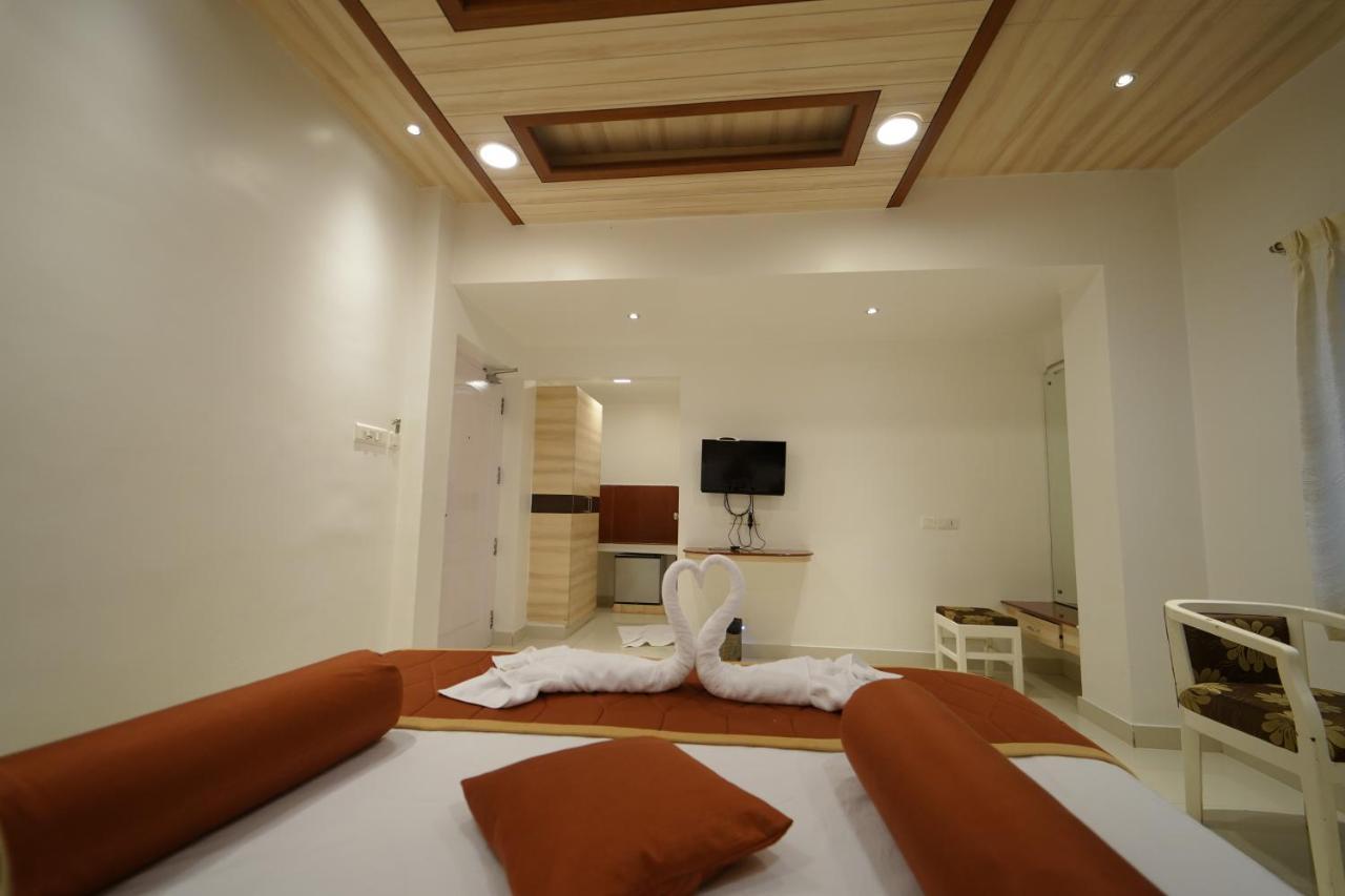 Hotel Palmyra Grand Inn Tirunelveli Esterno foto
