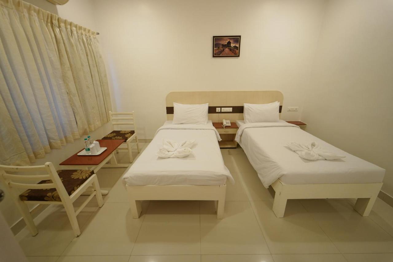 Hotel Palmyra Grand Inn Tirunelveli Esterno foto