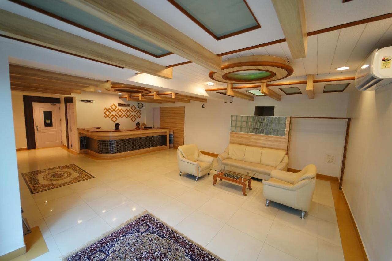 Hotel Palmyra Grand Inn Tirunelveli Esterno foto