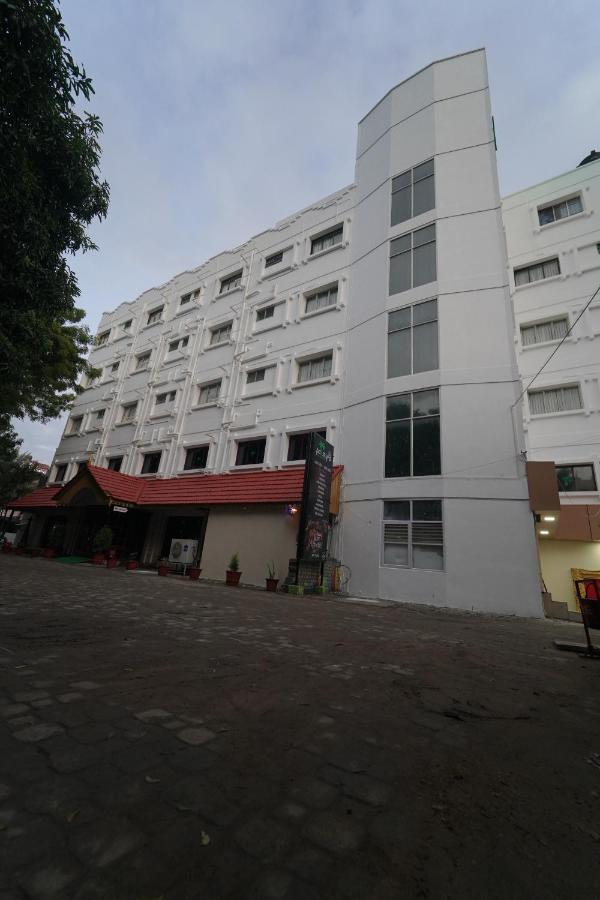 Hotel Palmyra Grand Inn Tirunelveli Esterno foto
