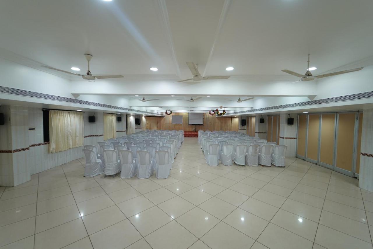 Hotel Palmyra Grand Inn Tirunelveli Esterno foto